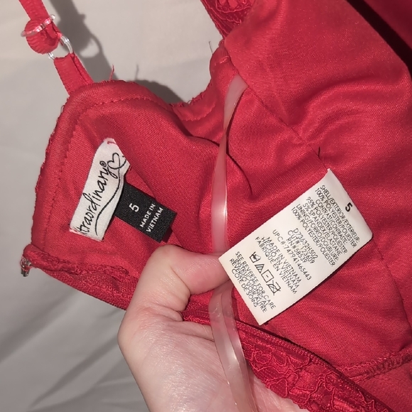 Xtraordinary Vibrant Red Dress - Picture 11 of 12